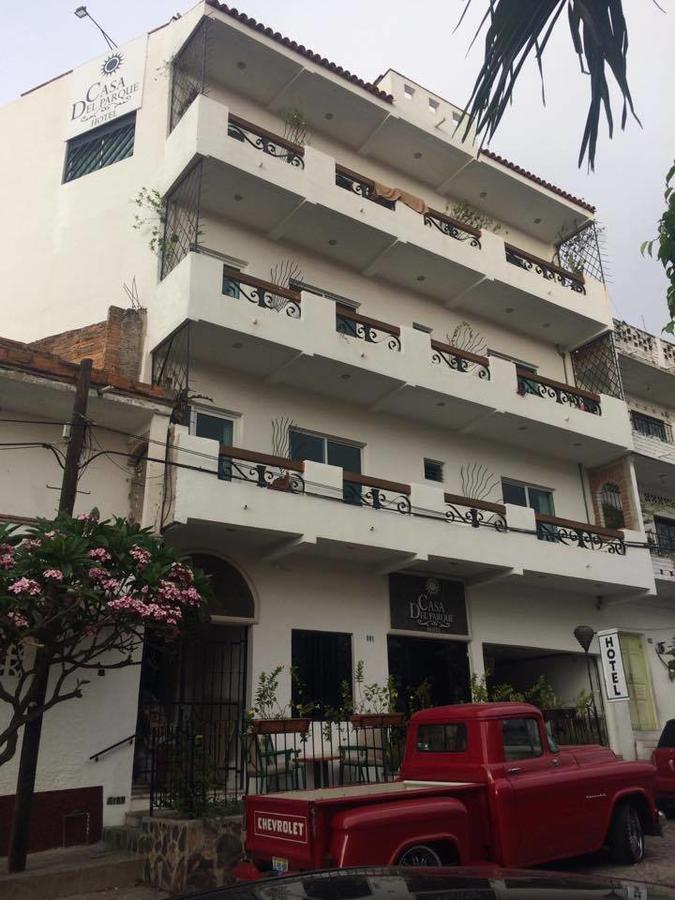 Casa Del Parque Vallarta プエルトバラータ エクステリア 写真