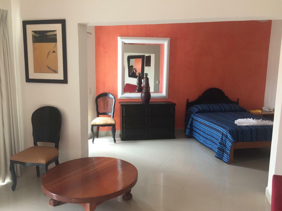 Casa Del Parque Vallarta プエルトバラータ エクステリア 写真