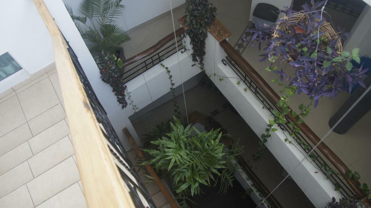 Casa Del Parque Vallarta プエルトバラータ エクステリア 写真