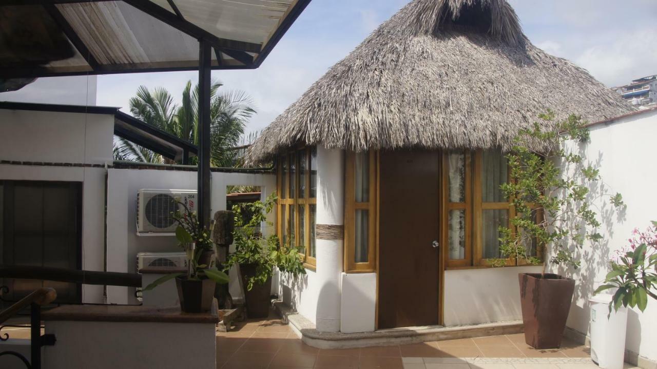 Casa Del Parque Vallarta プエルトバラータ エクステリア 写真